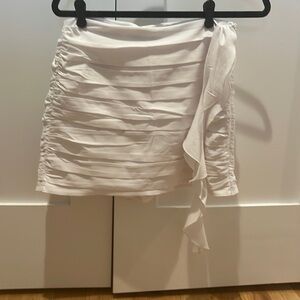Abercrombie NWT size M cascading ruffle mini skirt